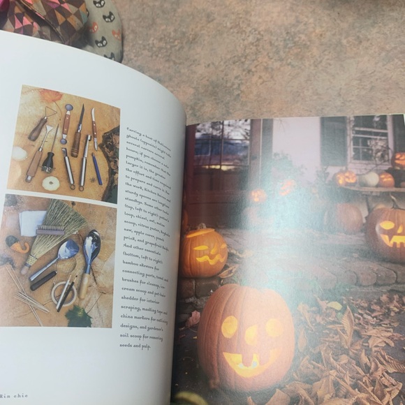 Better Homes & Gardens Halloween Decorating Pumpkins and Gourds Book - Picture 8 of 14